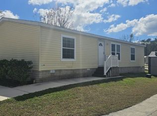 Country Roads MHC, Jacksonville, FL 32244