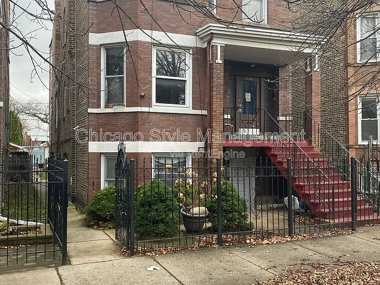 3116 S Kedvale Ave #1 — Photo 2