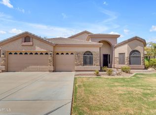 2068 S Sailors Ct, Gilbert, AZ 85295