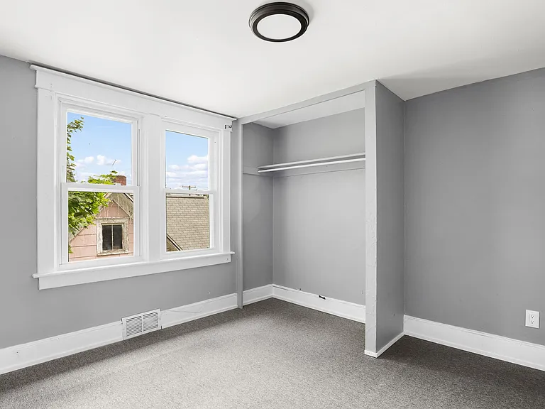 190 Saint Charles St #3 — Photo 11