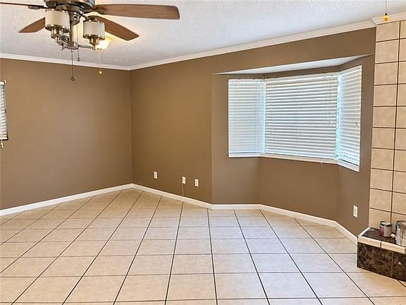 3rd image of 7613 Symmes Ave