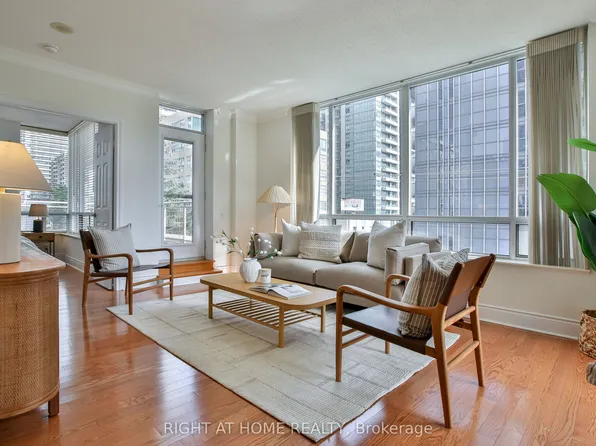123 Eglinton Ave E #404, Toronto, ON M4P 1J2