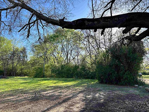 4th image of 3108 Dudley Rd