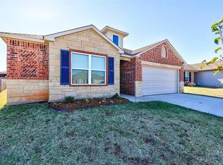 11604 NW 97th St, Yukon, OK 73099