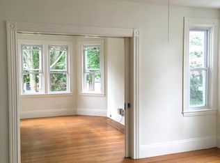 88 Larch St, Providence, RI 02906