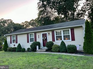 137 Joanie Ave, Williamstown, NJ 08094