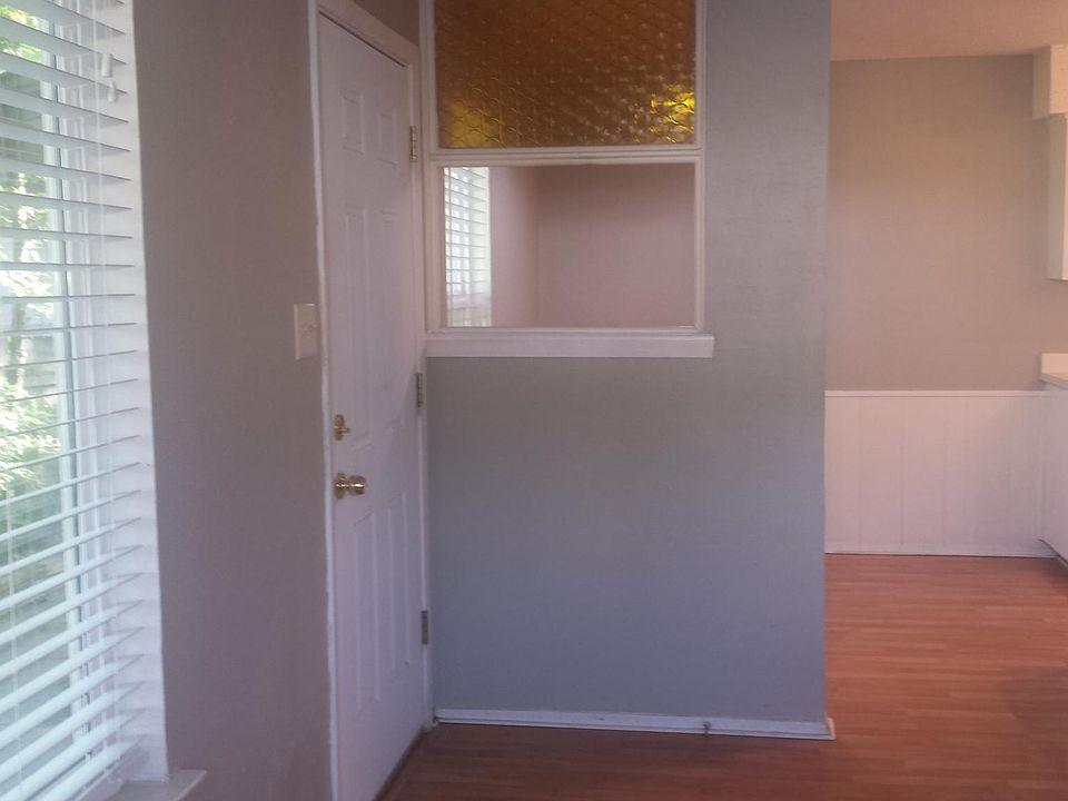 1st image of 3512 Southridge Dr #A