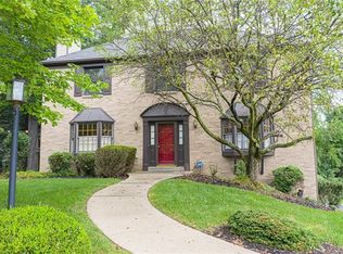 545 Woodland Rd, Pittsburgh, PA 15237