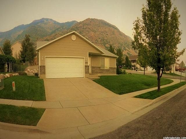 1st image of 1450 N Black Mountain Dr