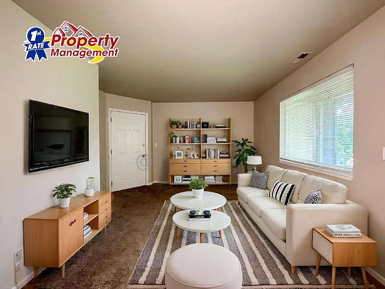 4721 W Pasadena Ln #202 — Photo 5