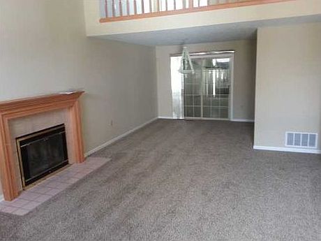 2nd image of 5351 Old Barn Dr