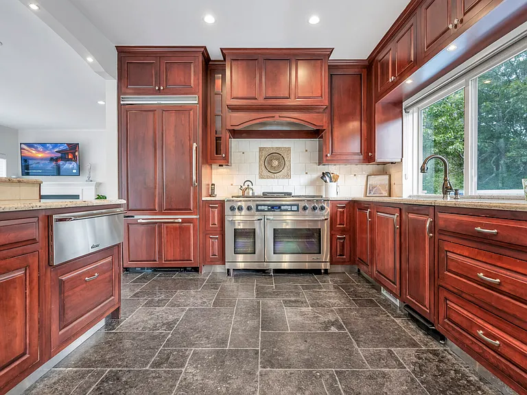 68 Old Trail Rd — Photo 13