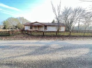 1900 Arthur Rd, Denison, TX 75021