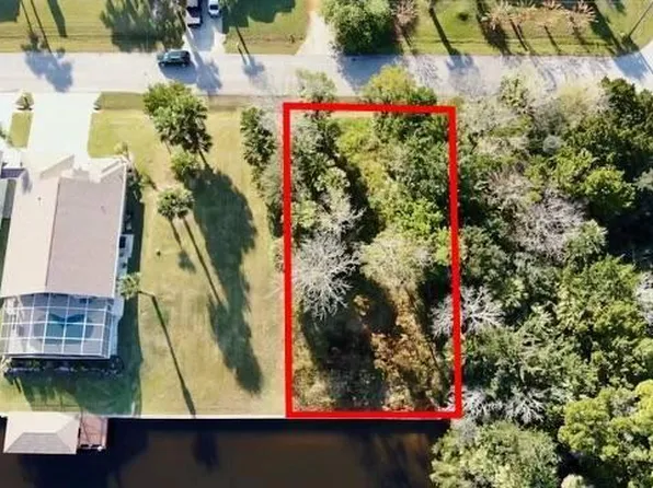 5 Colonia Ct, Palm Coast, FL 32137