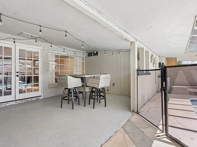 2356 N 85th Pl — Photo 31