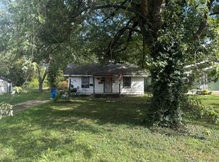 1042 N Ethyl Ave, Springfield, MO 65802