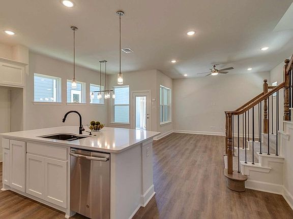 The Wildflower - Kitchen