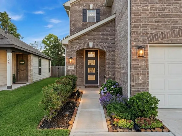 9453 Castillo Ct, Magnolia, TX 77354
