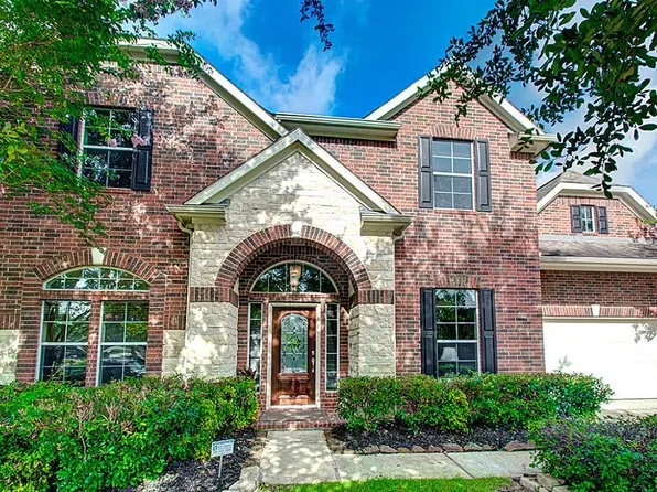 8402 Port Branch Dr, Richmond, TX 77406