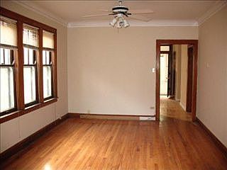 3rd image of 5526 S Talman Ave