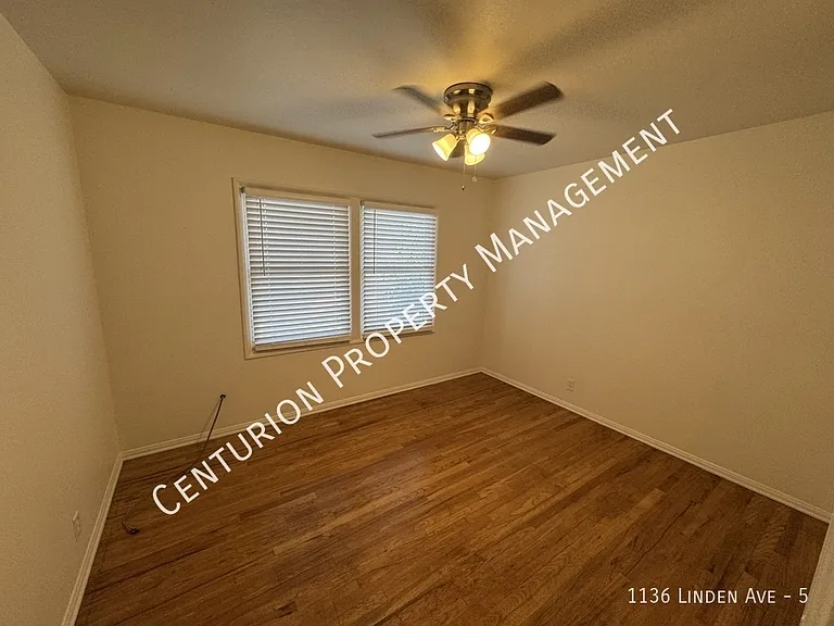 1136 Linden Ave #5 — Photo 3