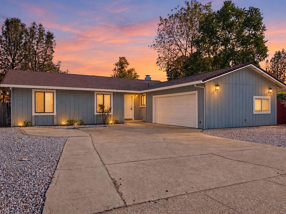 1st image of 2579 Velia St