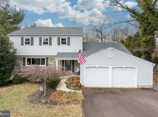 54 Dorchester Rd, Collegeville, PA 19426