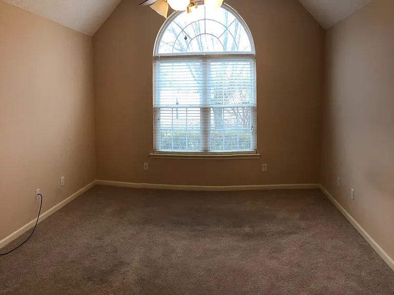 9237 Lakeshore Dr — Photo 5