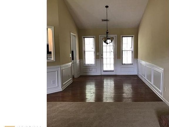 4th image of 2750 Fort Daniels Dr