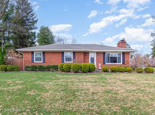 120 Wildwood Ln, Wildwood, KY 40223