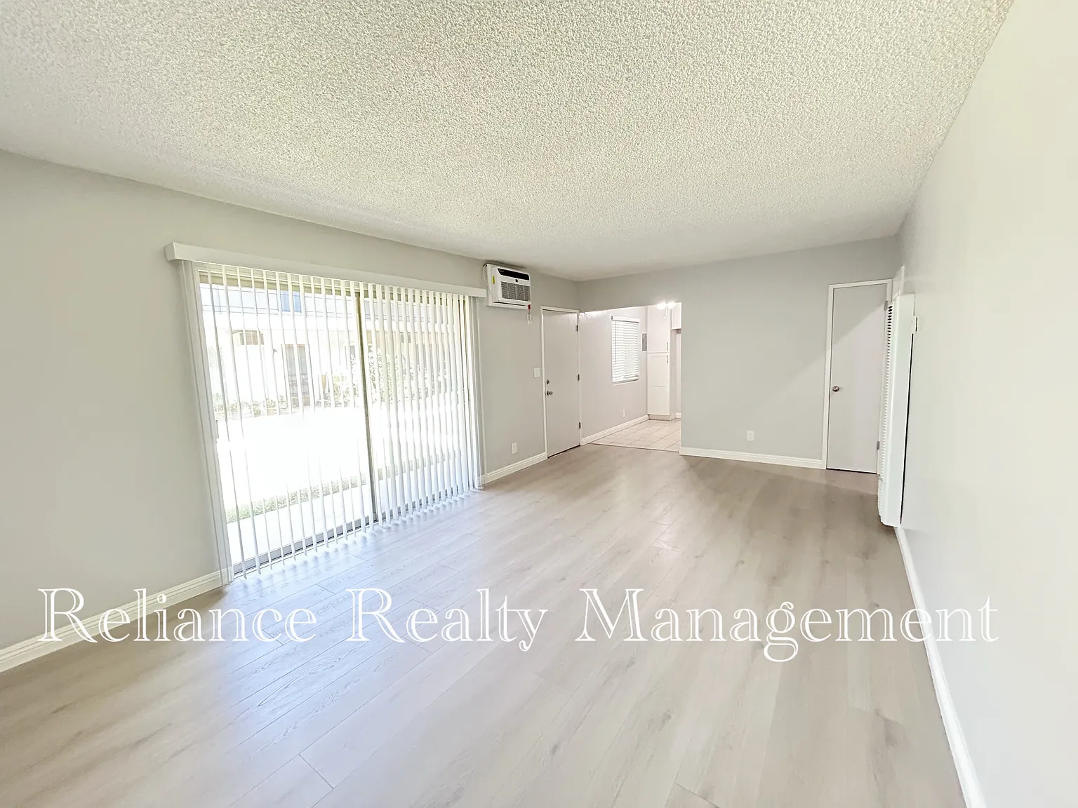 2 bed, $2,700 — Photo 1