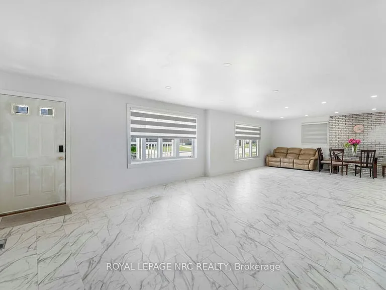 35 Eugene St — Photo 10