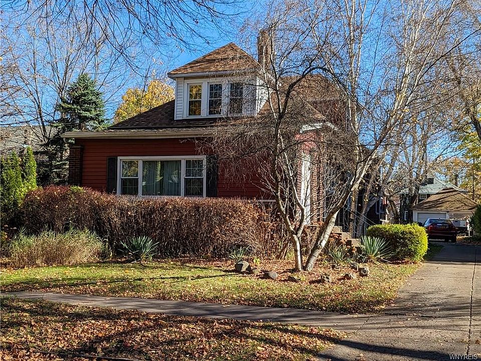 1st image of 327 Woodward Ave
