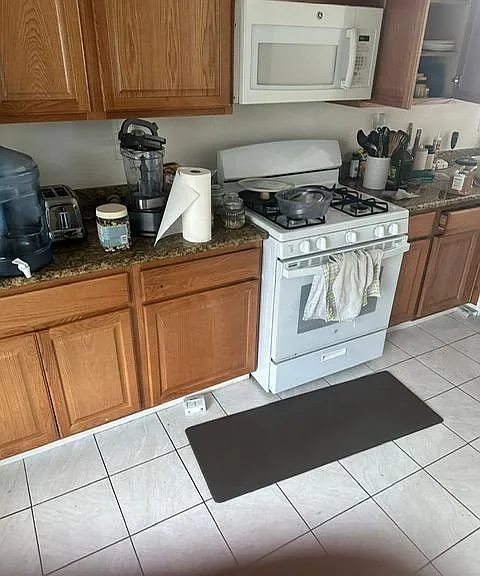1721 Dominion Dr — Photo 4