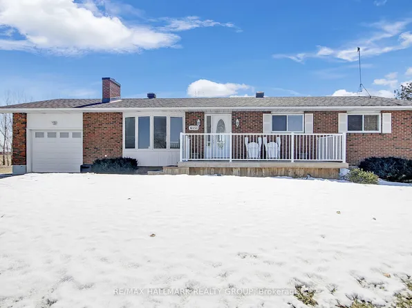 6151 Malakoff Rd, Ottawa, ON K0A 2Z0