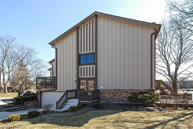 17 Windward Cir photo 1