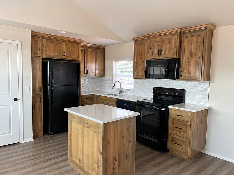 138 Autry Dr #15 — Photo 15