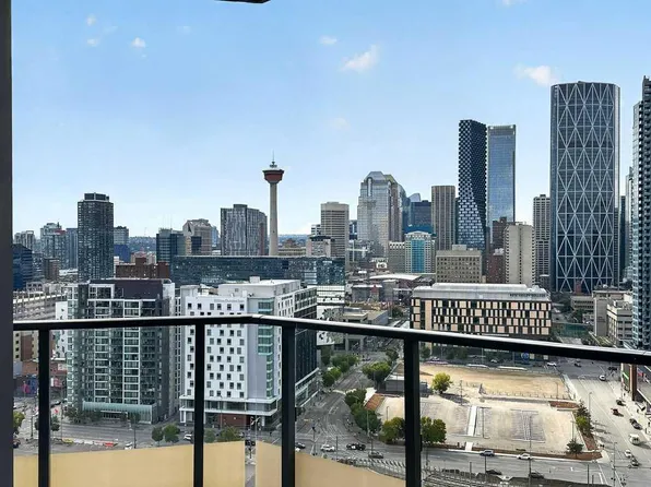 615 N 6th Ave SE #2201, Calgary, AB T2G 1S2