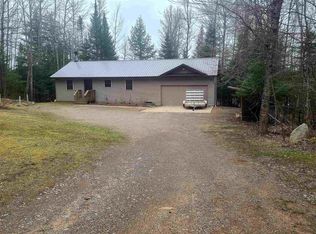 6302 Camp 6 Loop Rd, Armstrong Creek, WI 54103