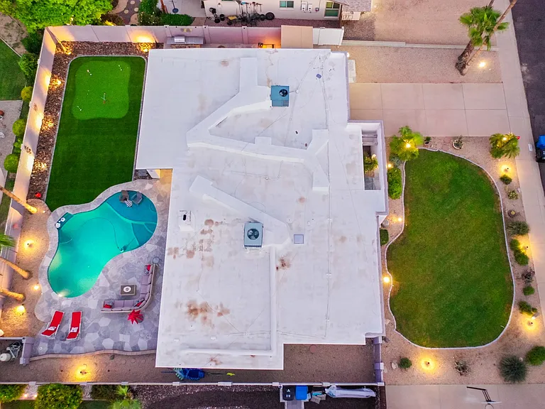2532 E Desert Cove Ave — Photo 4