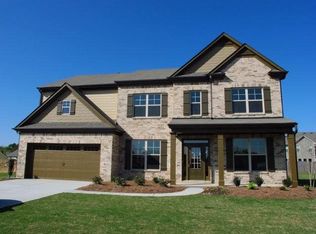 512 Woodburn Ln, Lawrenceville, GA
