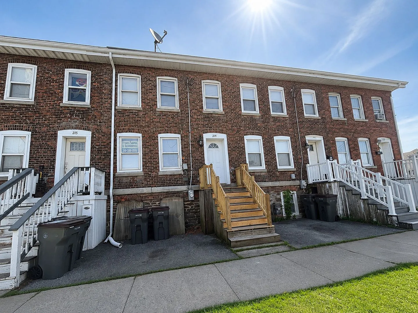4 Bed 2 Bath Townhouse for Rent in Rome, NY — Photo 1