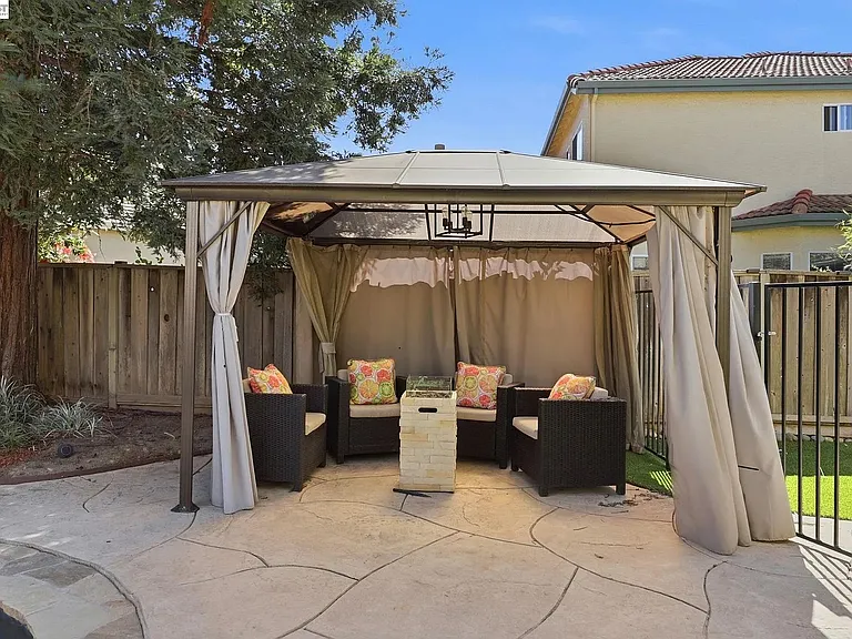 780 Avante Pl — Photo 45