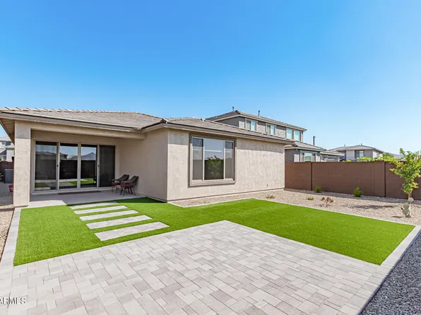1945 W BRAMBLE BERRY Lane, Phoenix, AZ 85085