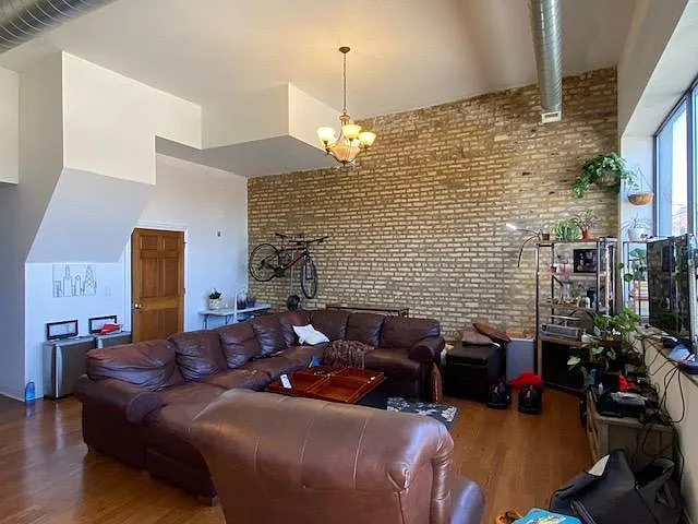 2373 N Milwaukee Ave #33 — Photo 9