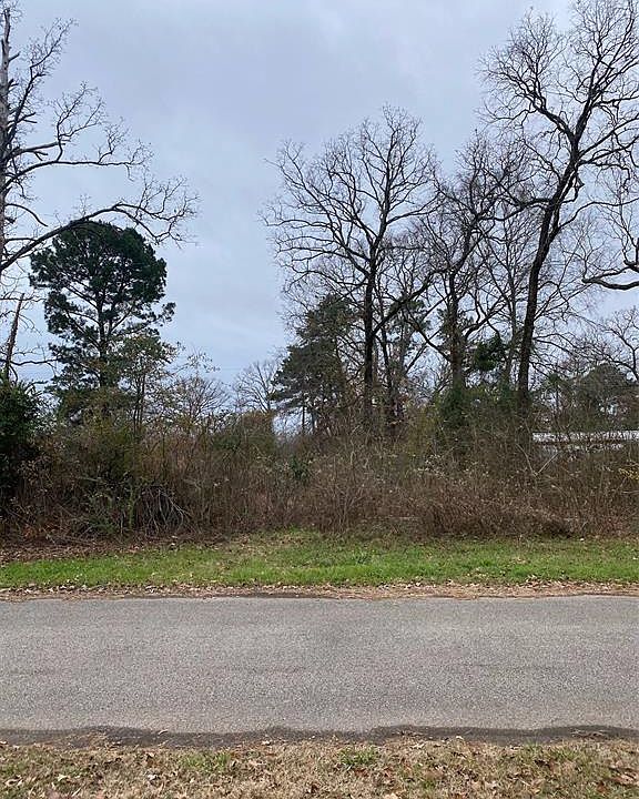 2nd image of 21602 Shady Trail Rd
