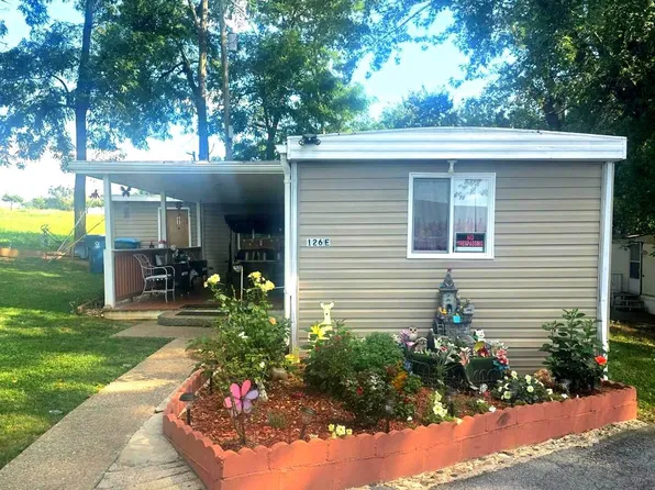 126 E Ln, Harrisburg, PA 17111