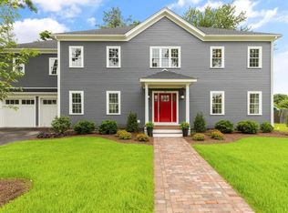 23 Anna Rd, Woburn, MA 01801