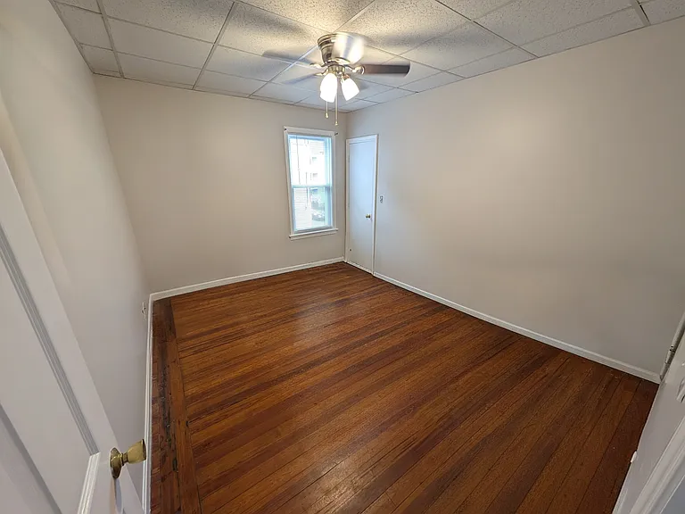 27 Covell St #2 — Photo 7