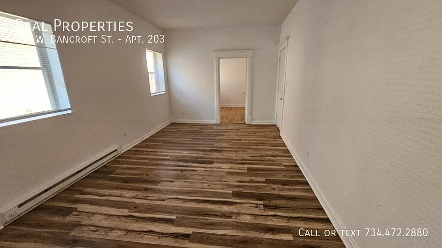 409 W Bancroft St #203